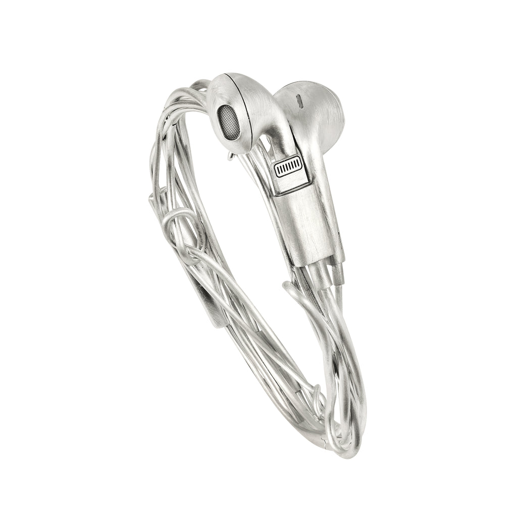 EarPods Bracelet – VAHE x KARTASHOV